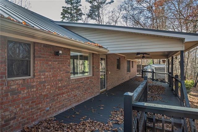 323 McCartan Trail, Clarkesville, GA 30523