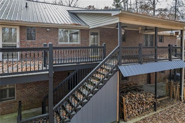 323 McCartan Trail, Clarkesville, GA 30523