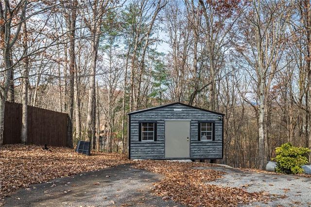 323 McCartan Trail, Clarkesville, GA 30523