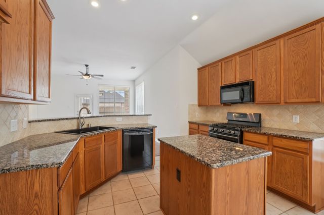 2345 Pheasant Drive, Little Elm, TX 75068