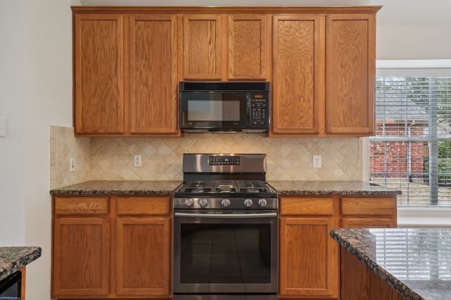 2345 Pheasant Drive, Little Elm, TX 75068