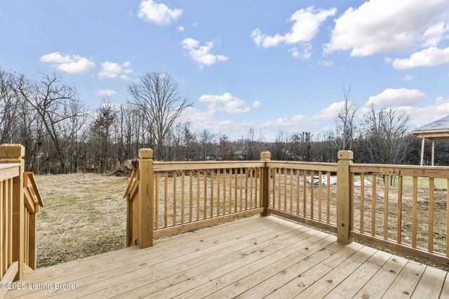 213 Alreva Rd, Louisville, KY 40216