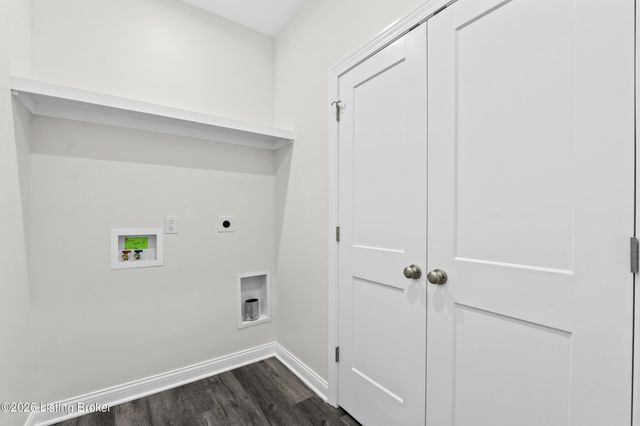 213 Alreva Rd, Louisville, KY 40216