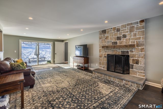 4725 Madison Avenue, Trumbull, CT 06611