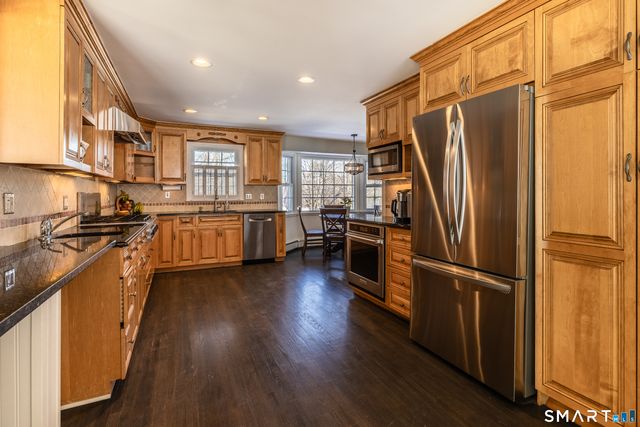 4725 Madison Avenue, Trumbull, CT 06611