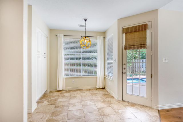 19 Tender Violet Place, The Woodlands, TX 77381