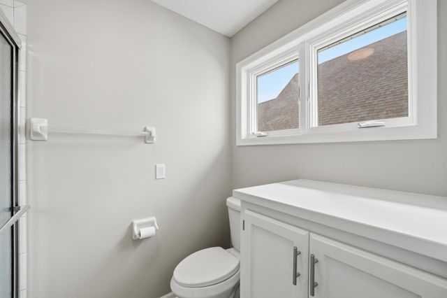 3868 Green Heights Trail SW, Prior Lake, MN 55372