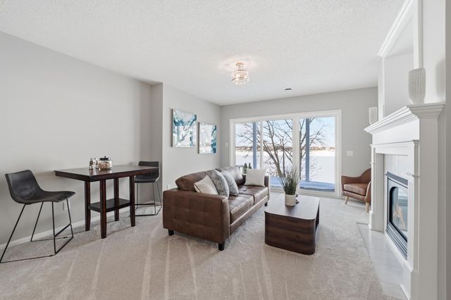 3868 Green Heights Trail SW, Prior Lake, MN 55372