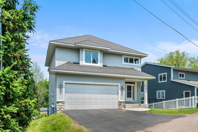 3868 Green Heights Trail SW, Prior Lake, MN 55372