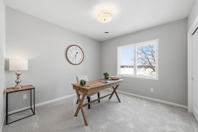 3868 Green Heights Trail SW, Prior Lake, MN 55372