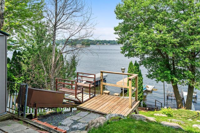 3868 Green Heights Trail SW, Prior Lake, MN 55372
