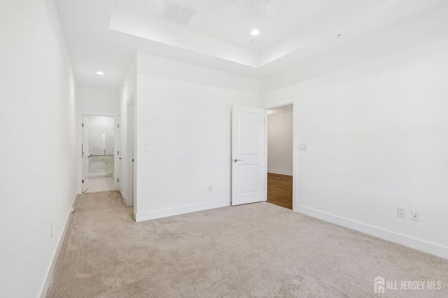 83 Riverwalk, Plainsboro, NJ 08536