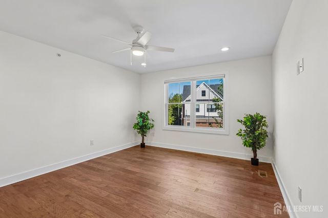 83 Riverwalk, Plainsboro, NJ 08536