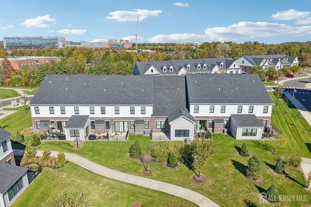 83 Riverwalk, Plainsboro, NJ 08536