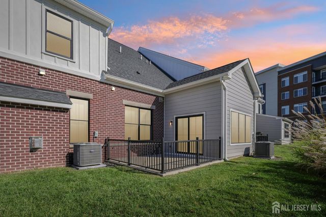 83 Riverwalk, Plainsboro, NJ 08536