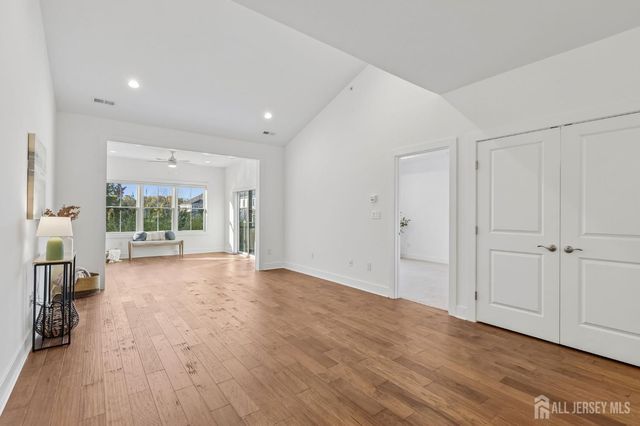 83 Riverwalk, Plainsboro, NJ 08536