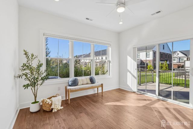 83 Riverwalk, Plainsboro, NJ 08536