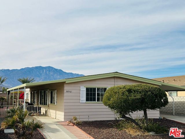 38961 Parker Ridge Way, Palm Desert, CA 92260