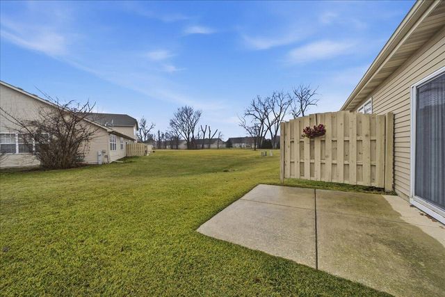 1318 Marigold Place, Schererville, IN 46375