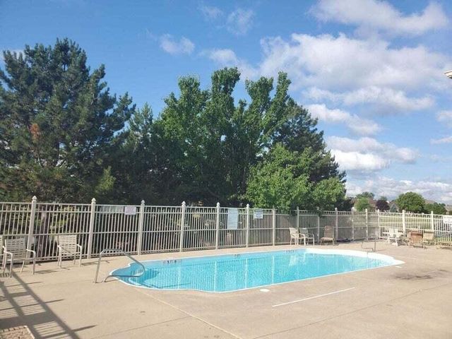 1318 Marigold Place, Schererville, IN 46375