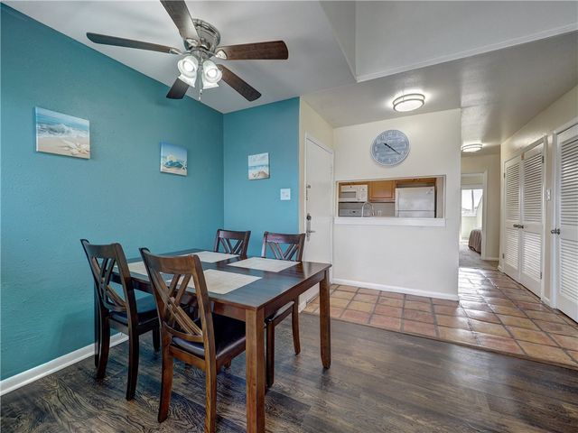 14300 Aloha St 203, Corpus Christi, TX 78418