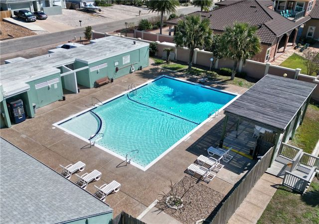 14300 Aloha St 203, Corpus Christi, TX 78418