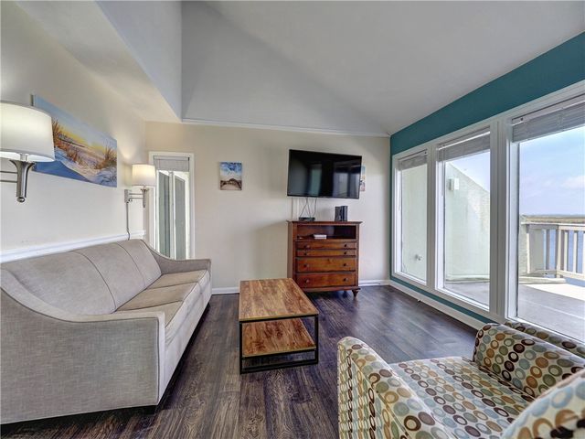 14300 Aloha St 203, Corpus Christi, TX 78418