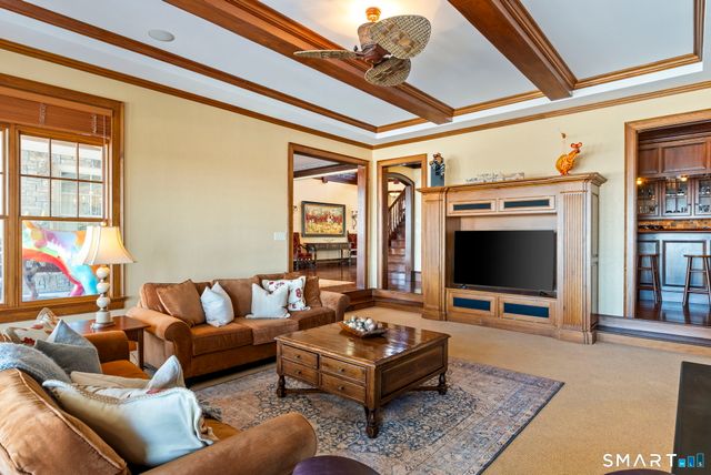 61 Ely Road, Farmington, CT 06032