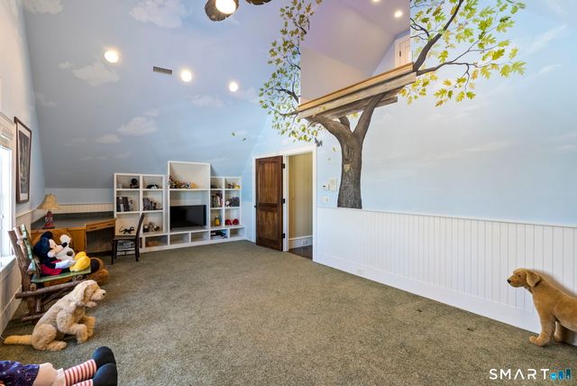 61 Ely Road, Farmington, CT 06032