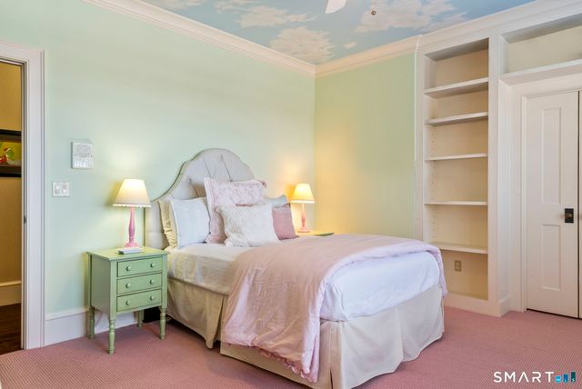 61 Ely Road, Farmington, CT 06032