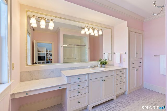 61 Ely Road, Farmington, CT 06032