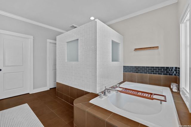 137 Katherine Ct Unit 2, San Antonio, TX 78209