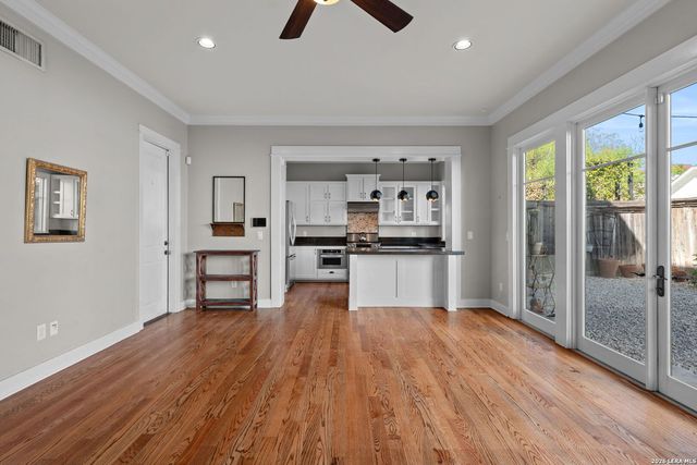 137 Katherine Ct Unit 2, San Antonio, TX 78209