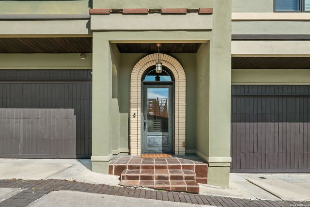 137 Katherine Ct Unit 2, San Antonio, TX 78209