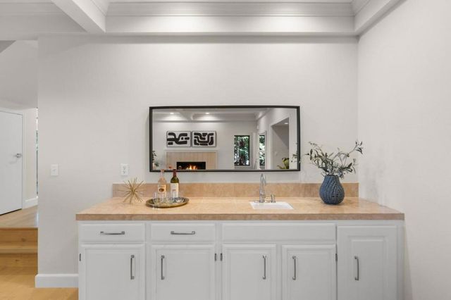 135 Newton Drive, Burlingame, CA 94010