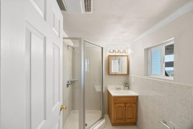 135 Newton Drive, Burlingame, CA 94010