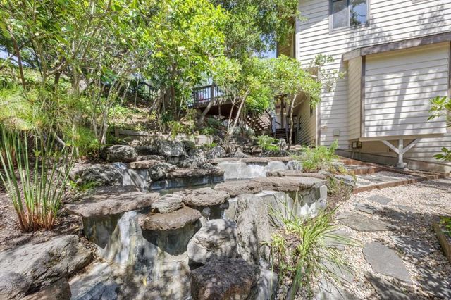 135 Newton Drive, Burlingame, CA 94010