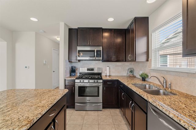 2019 Barker House CV, Round Rock, TX 78664