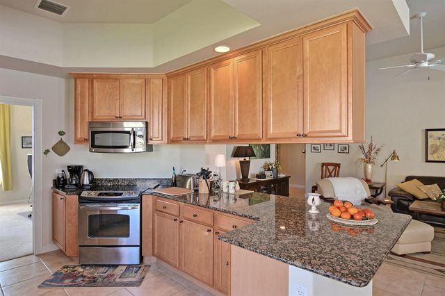 5254 Eleuthra Circle, Vero Beach, FL 32967
