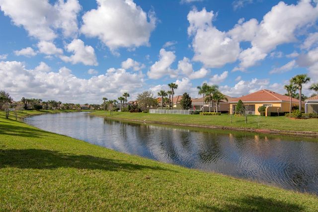 5254 Eleuthra Circle, Vero Beach, FL 32967