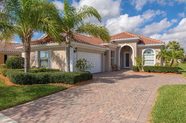 5254 Eleuthra Circle, Vero Beach, FL 32967