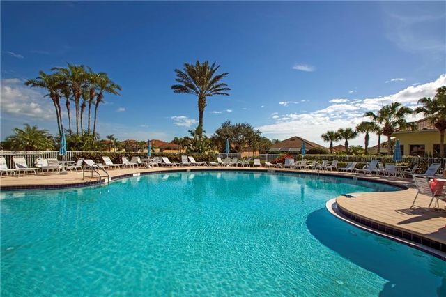 5254 Eleuthra Circle, Vero Beach, FL 32967