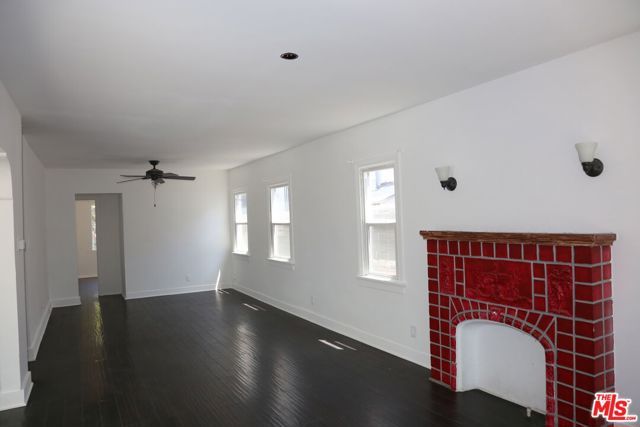2232 S Ridgeley Drive, Los Angeles, CA 90016