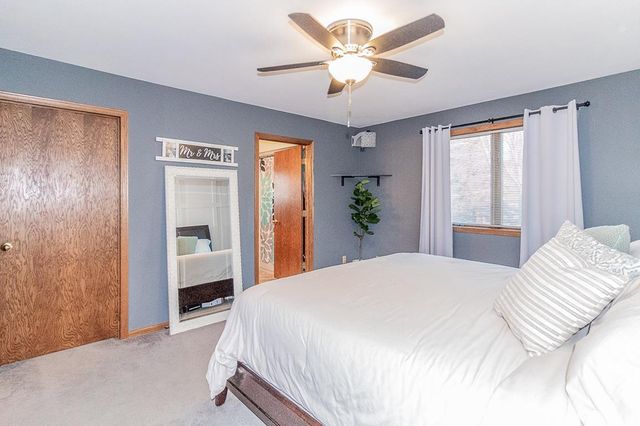 1725 SMITH STREET, New London, WI 54961