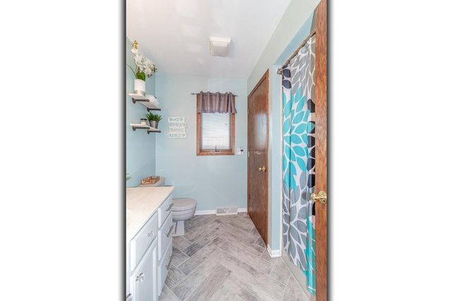 1725 SMITH STREET, New London, WI 54961