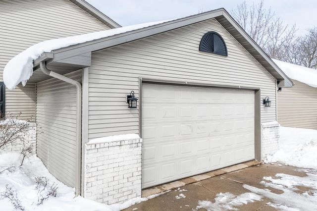 1725 SMITH STREET, New London, WI 54961
