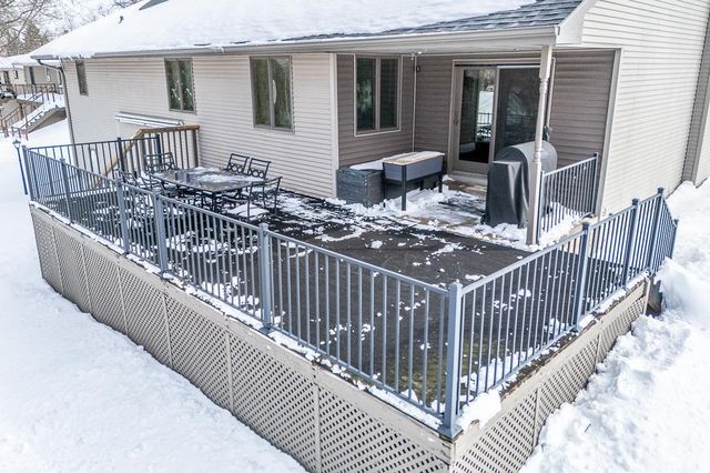 1725 SMITH STREET, New London, WI 54961