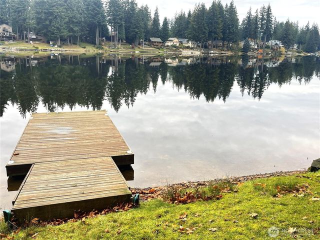 81 E Annas Way, Shelton, WA 98584