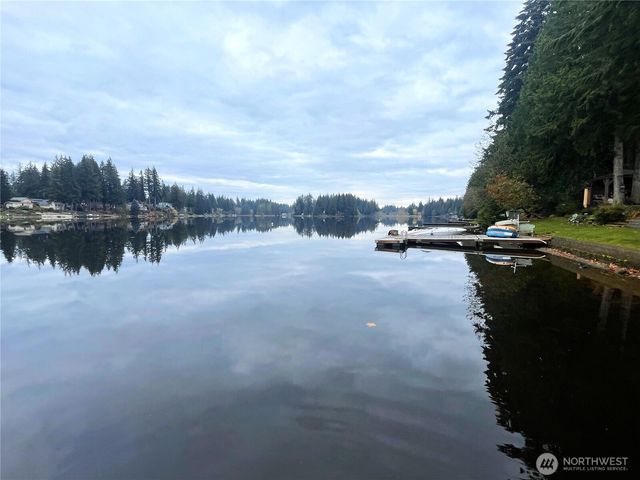 81 E Annas Way, Shelton, WA 98584