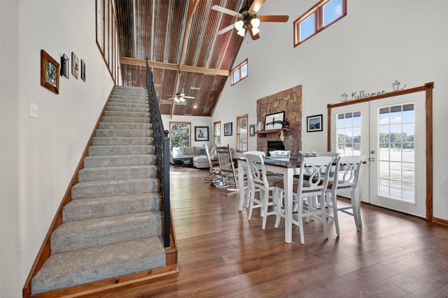 6052 County Road 157, Iola, TX 77861